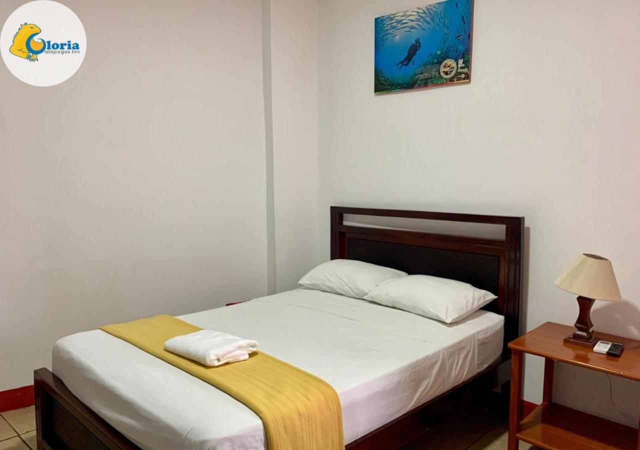 Gloria - Galapagos Inn Puerto Ayora  Buitenkant foto